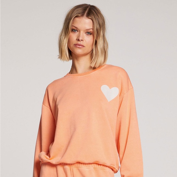 Saltwater Luxe Women’s The Perry Orange Heart Pullover Slouchy‎ Crew Sweater - Picture 2 of 5
